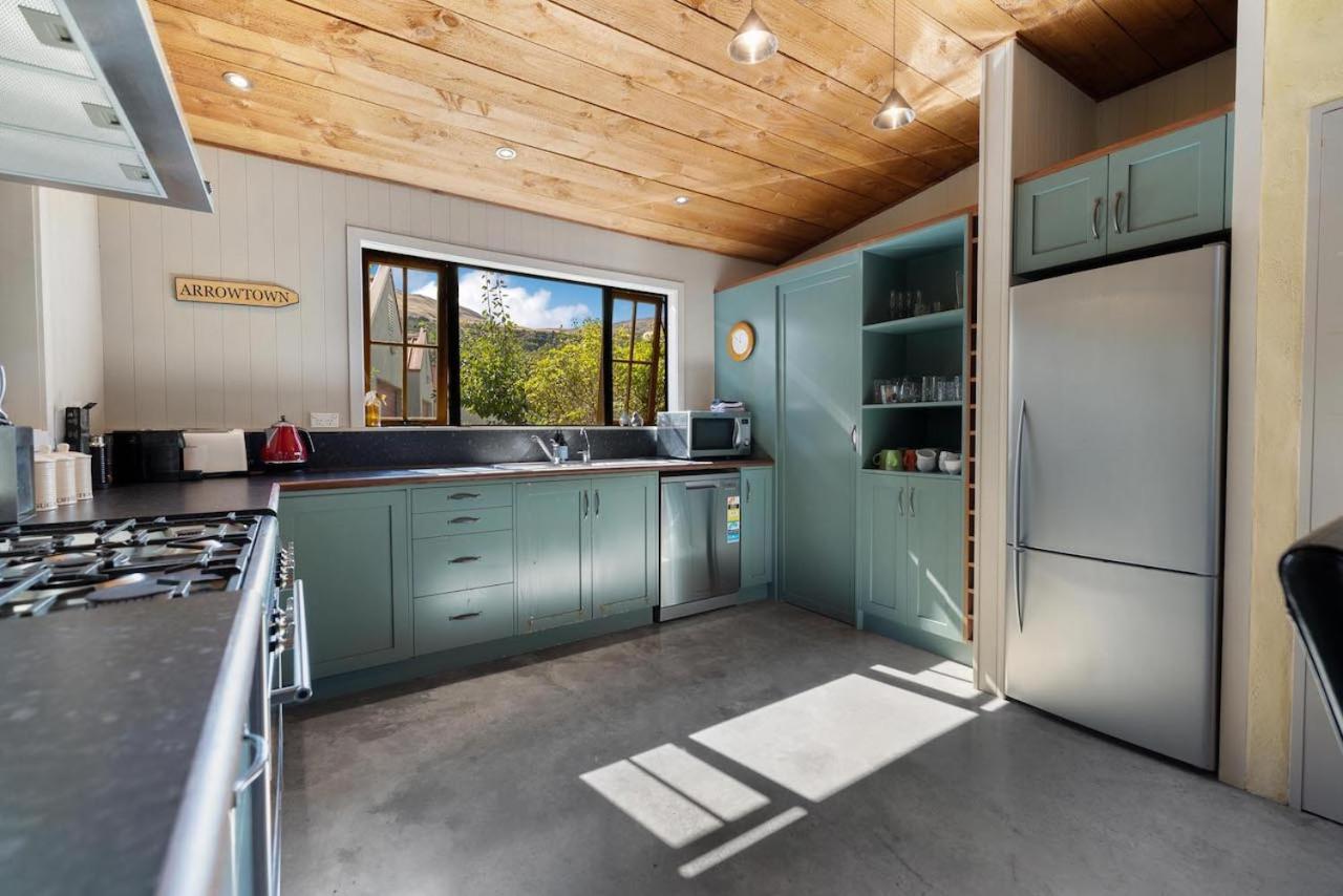 Maytime Cottage - Arrowtown Holiday Home ภายนอก รูปภาพ