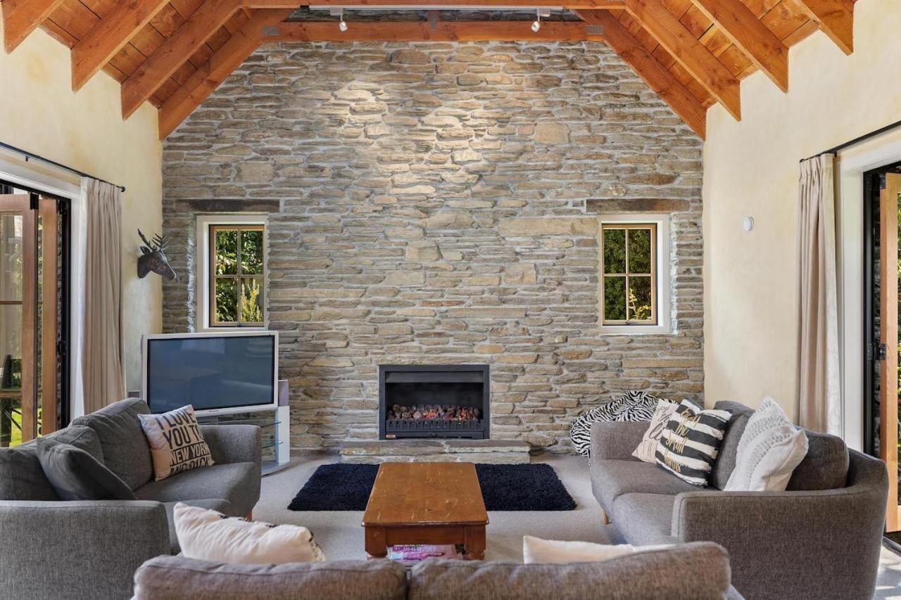 Maytime Cottage - Arrowtown Holiday Home ภายนอก รูปภาพ