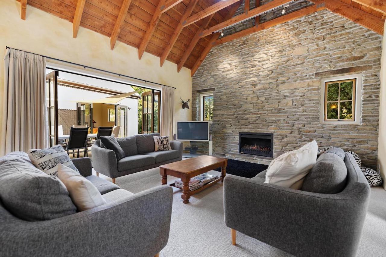 Maytime Cottage - Arrowtown Holiday Home ภายนอก รูปภาพ