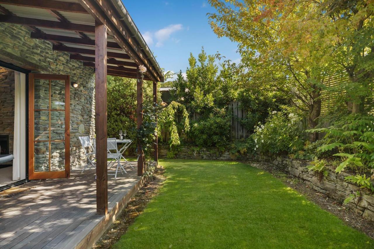 Maytime Cottage - Arrowtown Holiday Home ภายนอก รูปภาพ