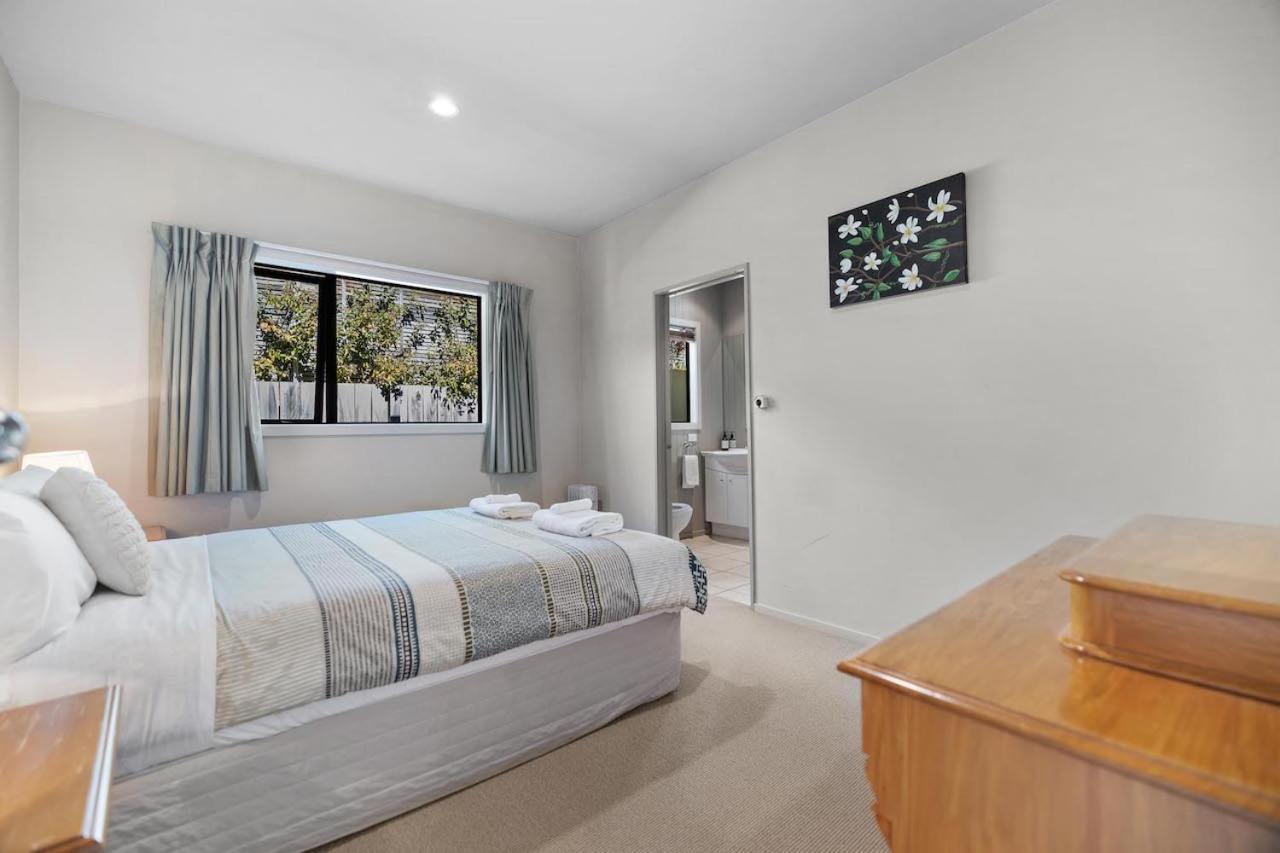 Maytime Cottage - Arrowtown Holiday Home ภายนอก รูปภาพ